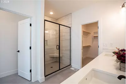 7353 NW Oakfern Dr, Portland, OR 97229 - Photo 30