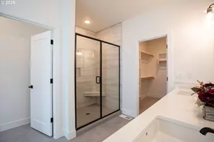 7353 NW Oakfern Dr, Portland, OR 97229 - Photo 30