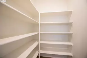 7353 NW Oakfern Dr, Portland, OR 97229 - Photo 26