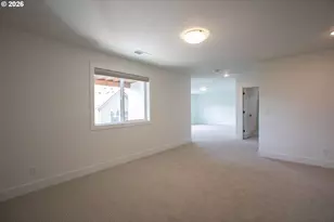 7353 NW Oakfern Dr, Portland, OR 97229 - Photo 40