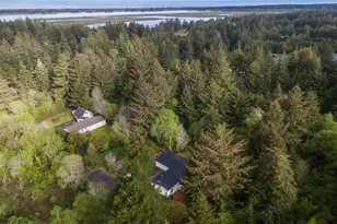 1157 8th St, Bandon, OR 97411 - Photo 42