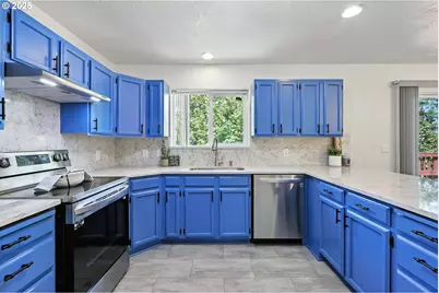 75137 Alder Ln, Rainier, OR 97048 - Photo 14