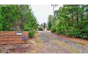 4975 Heceta Beach Rd, Florence, OR 97439 - Photo 2