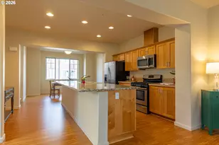 10518 NE Cedar Falls Loop, Hillsboro, OR 97006 - Photo 6