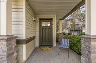 10518 NE Cedar Falls Loop, Hillsboro, OR 97006 - Photo 2