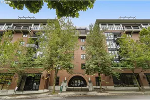 725 NW 10th Ave, Portland, OR 97209 - Photo 4