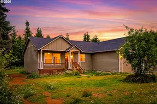 11855 SE Jed Ct, Sandy, OR 97055 - Photo 2