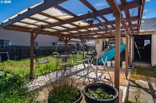 597 SE Ramp St, Roseburg, OR 97470 - Photo 20