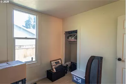 597 SE Ramp St, Roseburg, OR 97470 - Photo 36