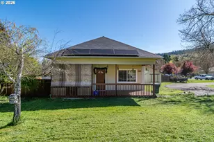 597 SE Ramp St, Roseburg, OR 97470 - Photo 4