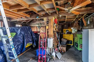 597 SE Ramp St, Roseburg, OR 97470 - Photo 14