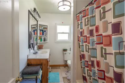 597 SE Ramp St, Roseburg, OR 97470 - Photo 30