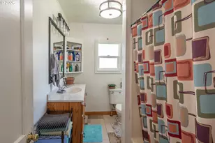 597 SE Ramp St, Roseburg, OR 97470 - Photo 30