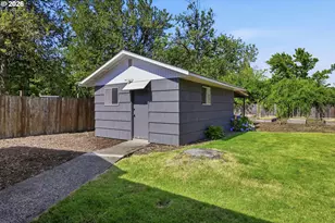 2050 Garfield St, Eugene, OR 97405 - Photo 36