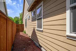 3622 NE Hembree St, McMinnville, OR 97128 - Photo 36