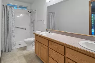 122 Lilly Ct, Sutherlin, OR 97479 - Photo 22