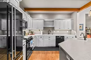 514 Warrington Ave, Eugene, OR 97404 - Photo 12