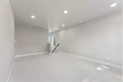 22987 Bland Cir, West Linn, OR 97068 - Photo 20