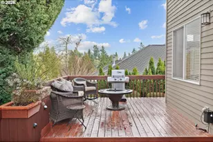 2530 Beacon Hill Dr, West Linn, OR 97068 - Photo 44