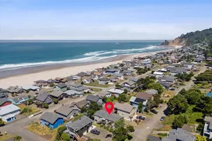 6335 NE Neptune Dr, Lincoln City, OR 97367 - Photo 4