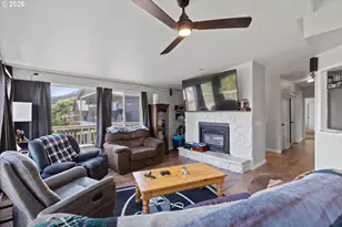 6335 NE Neptune Dr, Lincoln City, OR 97367 - Photo 12