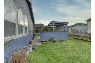 51469 SE Westlake Dr, Scappoose, OR 97056 - Photo 6