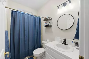 1120 Lakeshore Dr, Coos Bay, OR 97420 - Photo 30