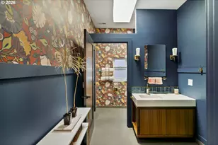 206 NE 80th Ave, Portland, OR 97213 - Photo 18