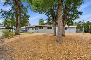 18380 SW Johnson St, Beaverton, OR 97003 - Photo 2