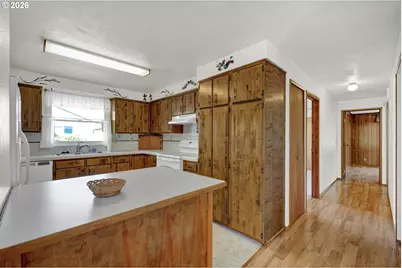 1425 Taney St, Eugene, OR 97402 - Photo 10
