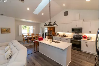 4260 Caddington Ln, Florence, OR 97439 - Photo 14