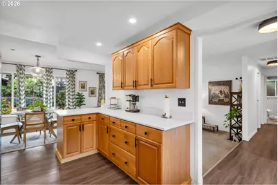 17130 NW Valsetz Ct, Beaverton, OR 97006 - Photo 12