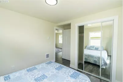 1925 NE Liberty St, Salem, OR 97301 - Photo 6