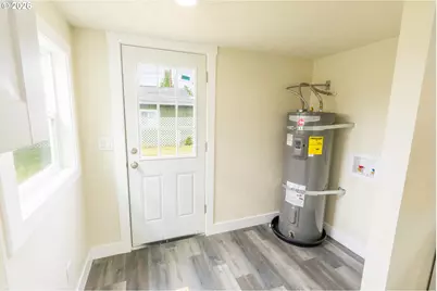 1925 NE Liberty St, Salem, OR 97301 - Photo 14