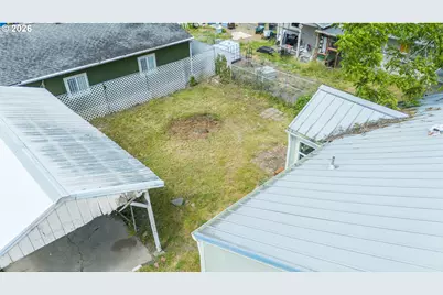 1925 NE Liberty St, Salem, OR 97301 - Photo 16