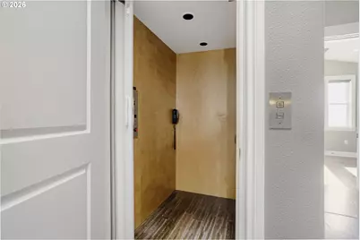2606 S Water Ave, Portland, OR 97201 - Photo 24