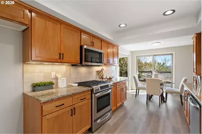 11830 SE Hobart Ct, Happy Valley, OR 97086 - Photo 14