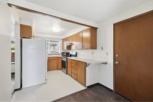2070 Terresa Ave, Eugene, OR 97408 - Photo 18
