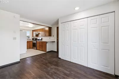 2070 Terresa Ave, Eugene, OR 97408 - Photo 14