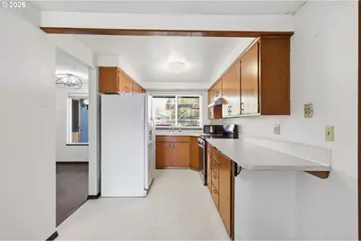 2070 Terresa Ave, Eugene, OR 97408 - Photo 16