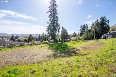 2326 W Castleman St, Longview, WA 98632 - Photo 8