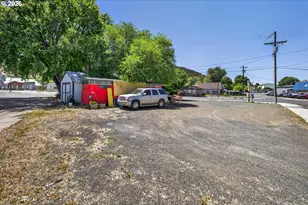 234 S Canyon Blvd, John Day, OR 97845 - Photo 6