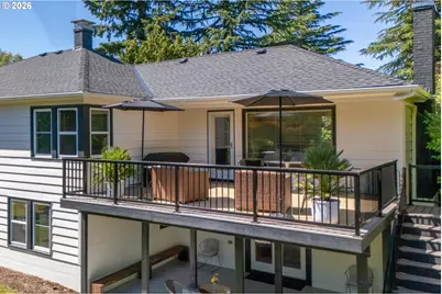 8460 SW Fairway Dr, Portland, OR 97225 - Photo 42