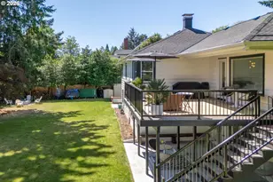 8460 SW Fairway Dr, Portland, OR 97225 - Photo 46