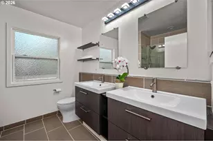 8460 SW Fairway Dr, Portland, OR 97225 - Photo 18