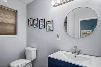91051 Leashore Dr, Vida, OR 97488 - Photo 26