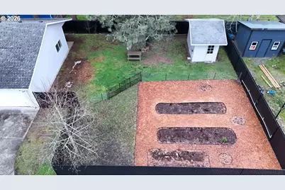 17741 SE Marie St, Portland, OR 97236 - Photo 34