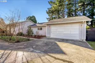 17741 SE Marie St, Portland, OR 97236 - Photo 4