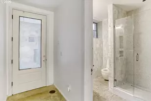 2377 NW Kearney St, Portland, OR 97210 - Photo 24