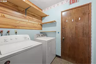 2215 Princeton Dr, Eugene, OR 97405 - Photo 40